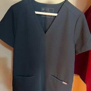 Dark Harbor Figs Casma Three Pocket Top SMALL